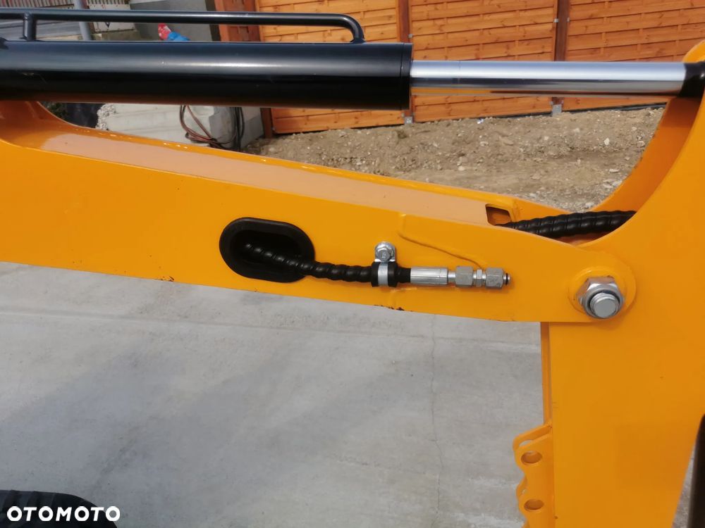 JCB JPC HT12 nowa Diesel 1,1T lemiesz dodatkowa linia hydrauliczna - 10