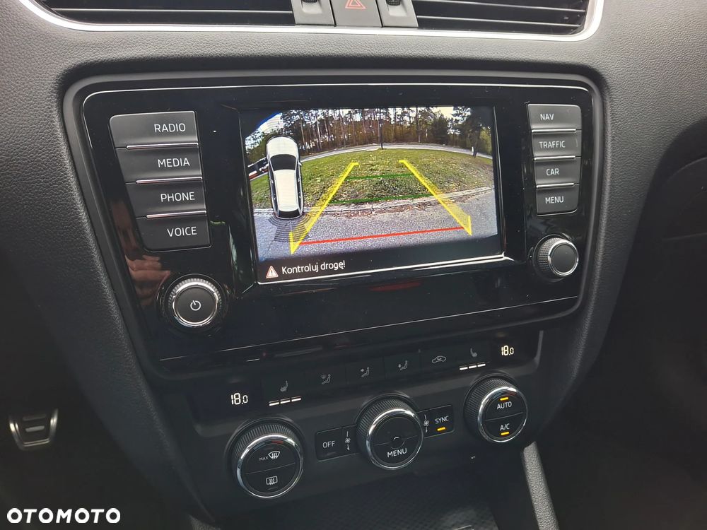 Skoda Octavia 2.0 TDI (Green tec) RS - 12