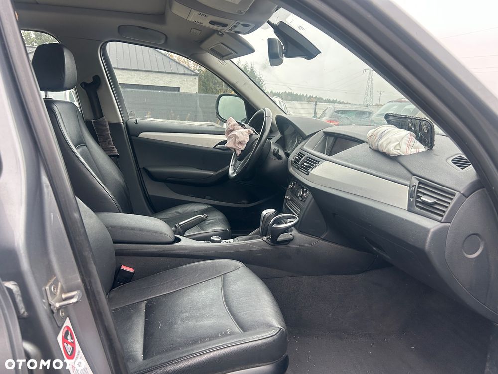 BMW X1 xDrive18d - 8