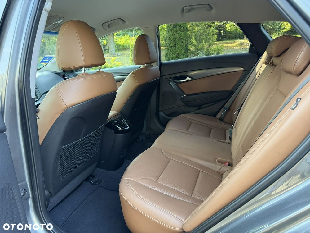 Hyundai i40 Kombi blue 1.7 CRDi DCT Premium - 13