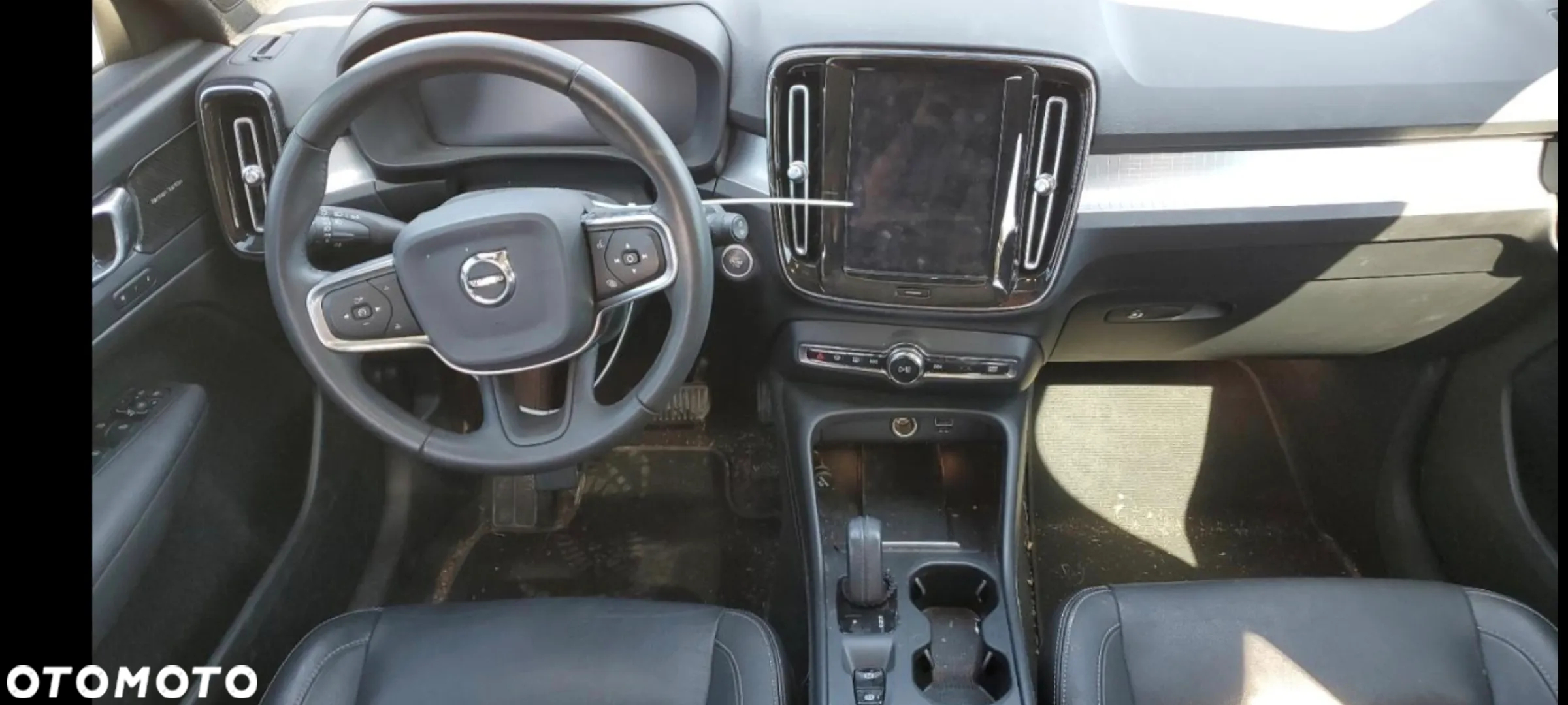 Volvo XC 40 T5 AWD Momentum - 34