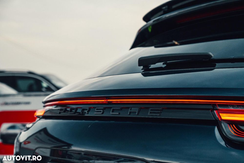 Porsche Panamera - 21
