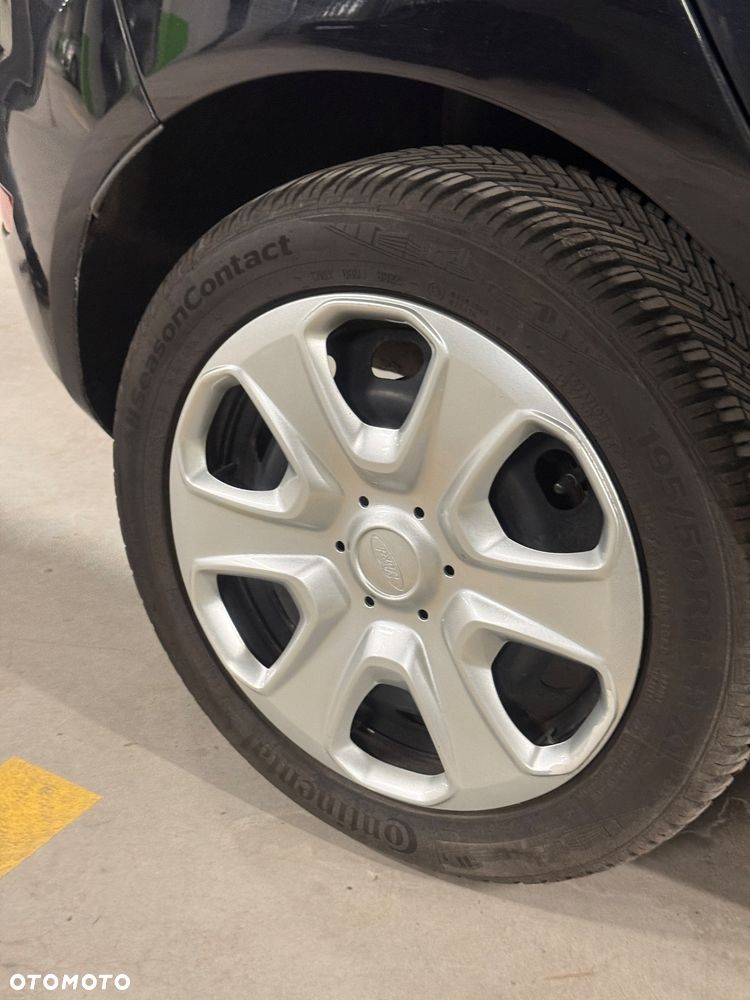 Ford Fiesta 1.25 Titanium EU5 - 10