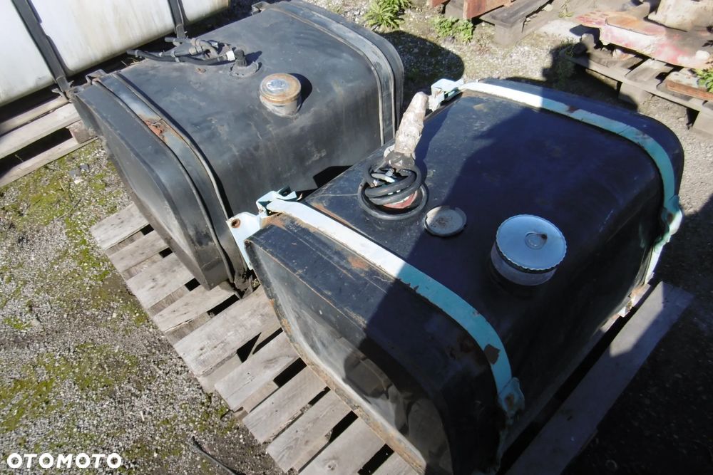 Zbiornik paliwa Man F2000 Tga F90 6x4 8x4 6x6 - 2