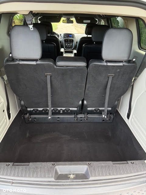 Dodge Grand Caravan 3.6 R/T - 12