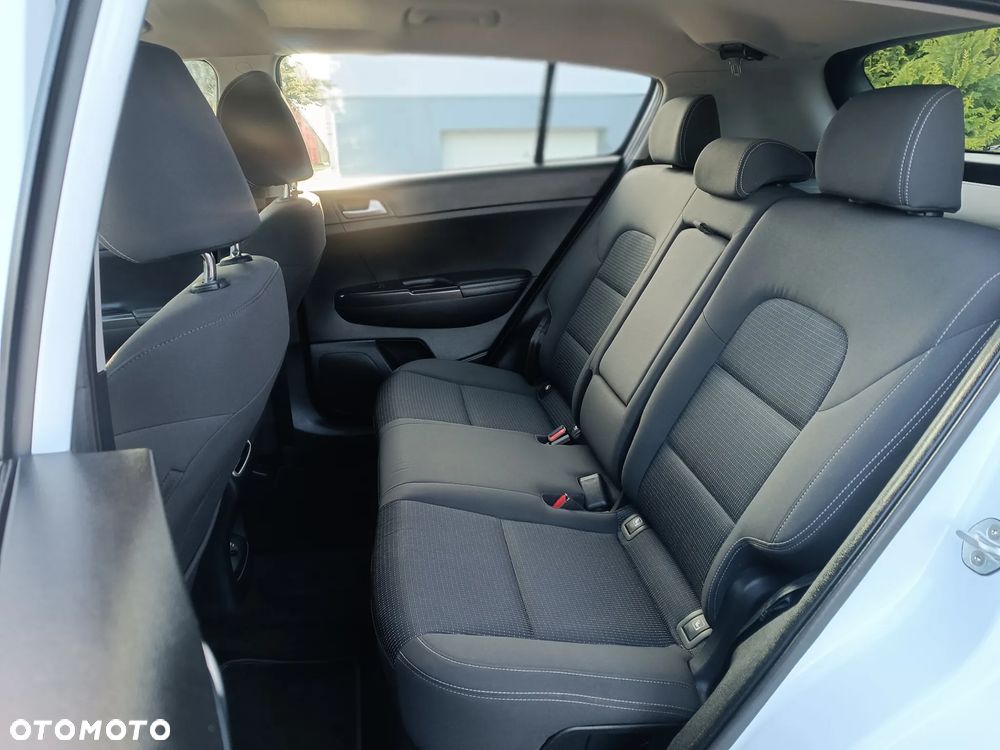 Kia Sportage 1.7 CRDI 2WD Vision - 17