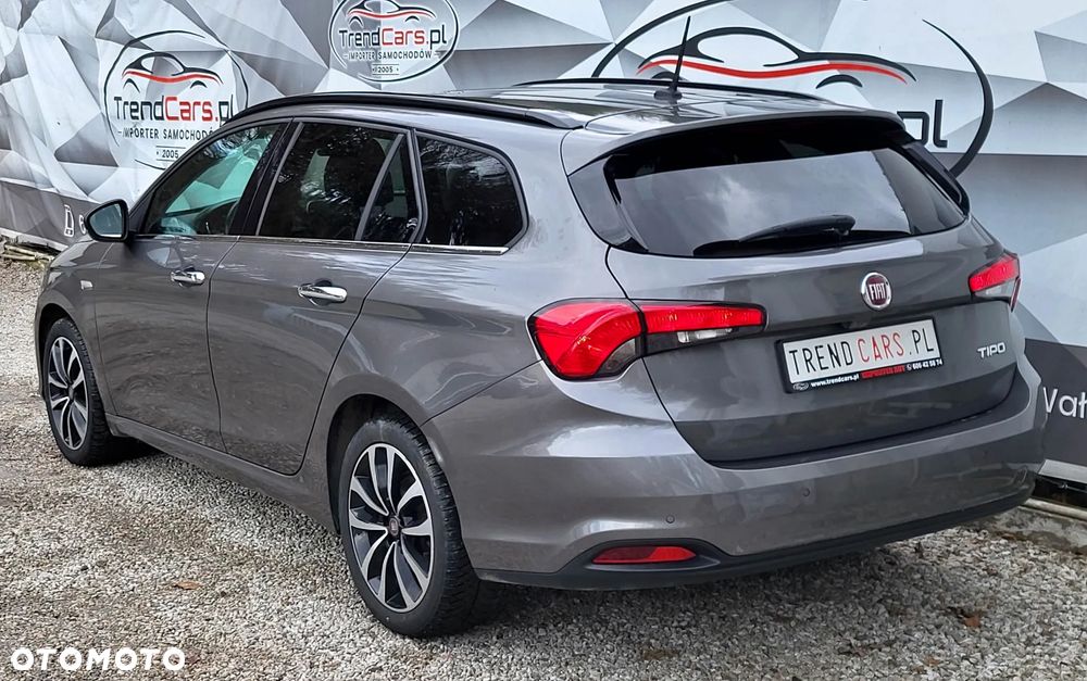 Fiat Tipo Kombi 1.6 E-torQ Lounge - 13