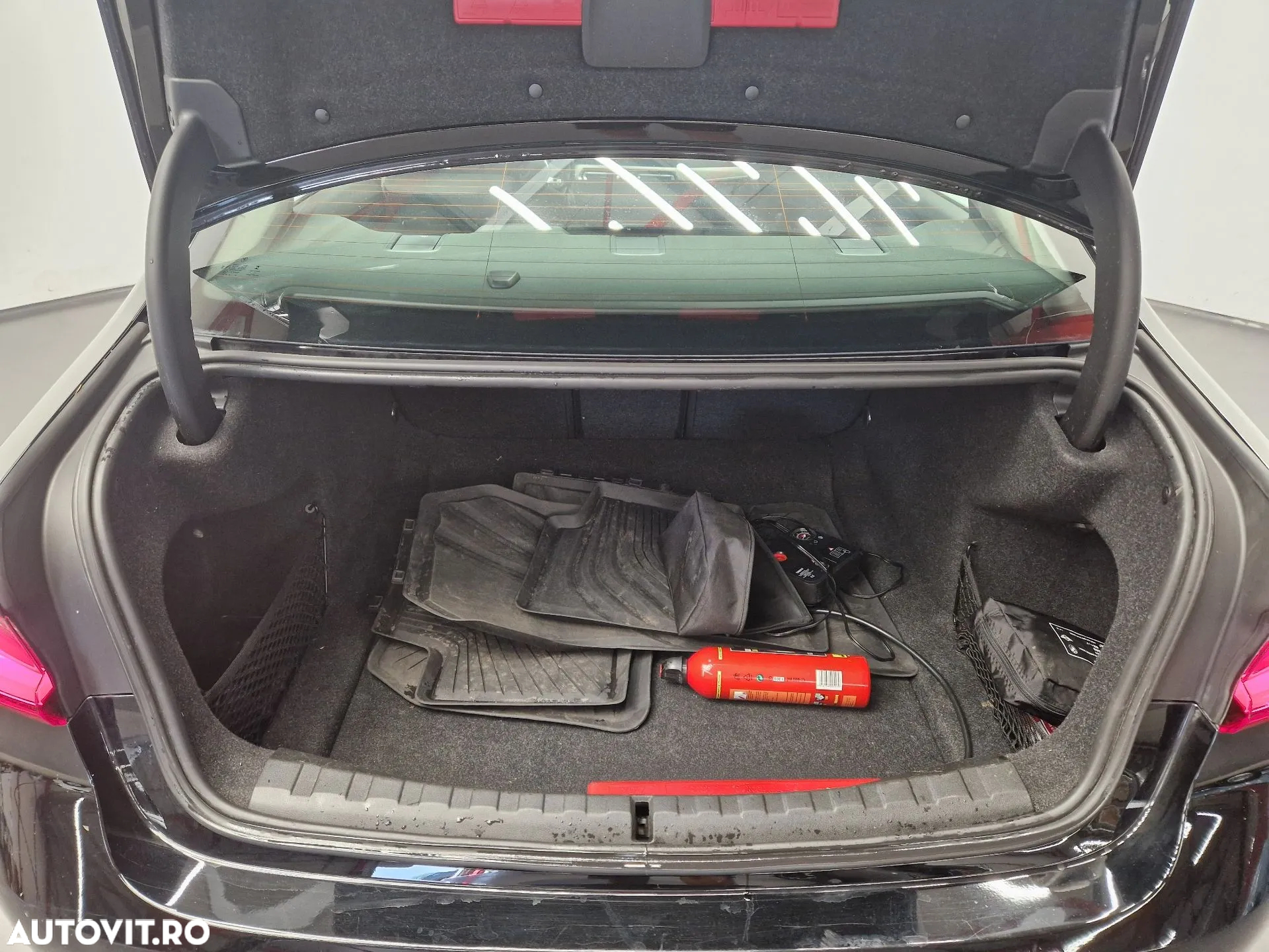BMW Seria 3 - 10