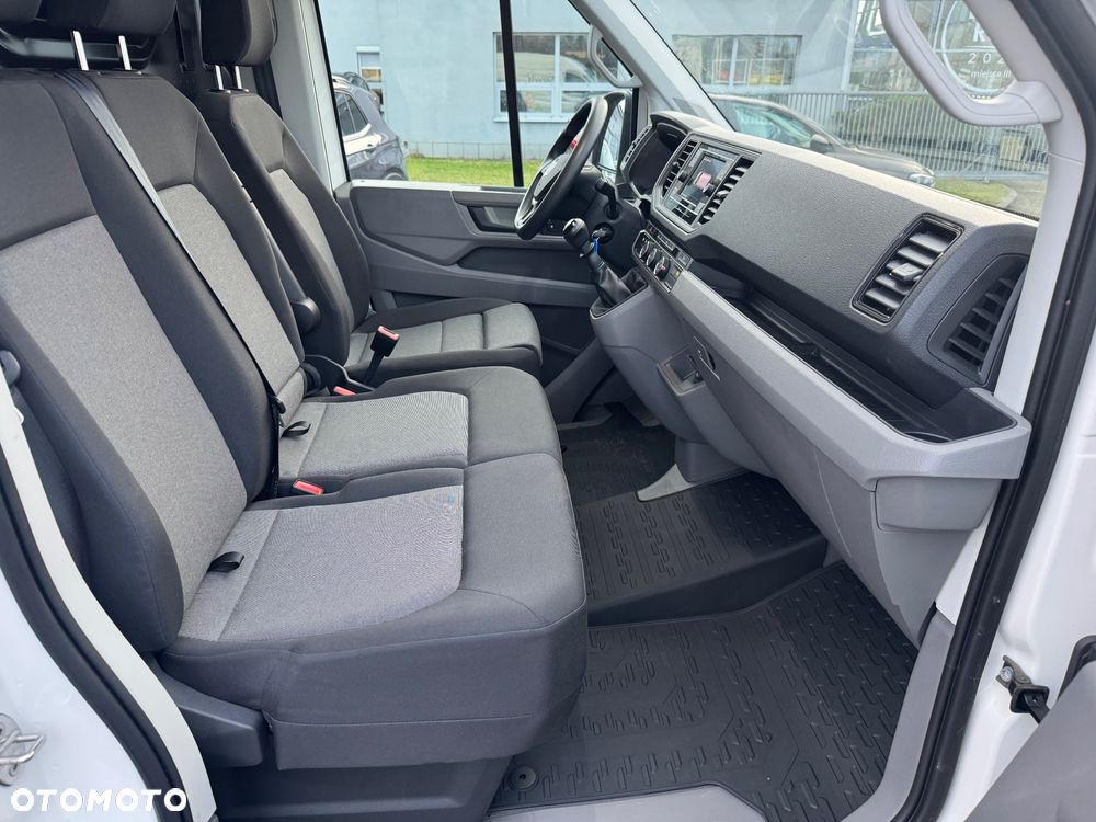 Volkswagen Crafter - 11