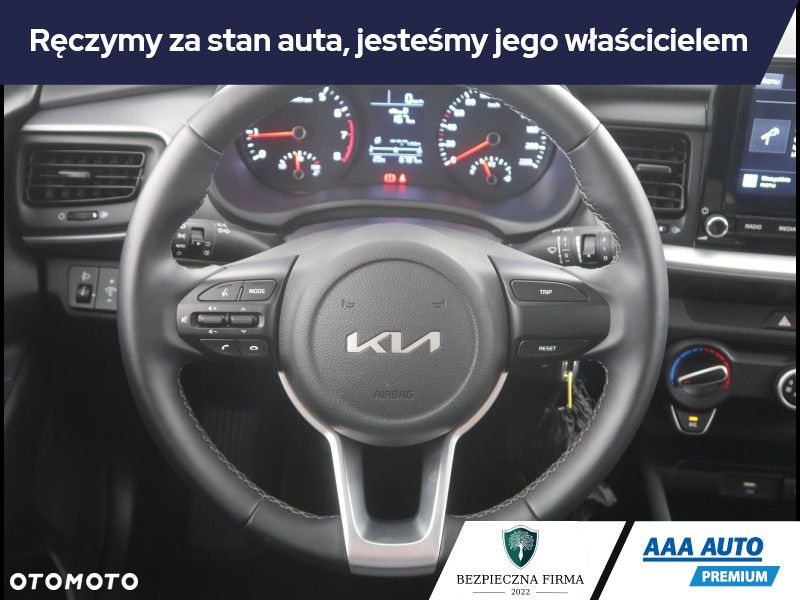 Kia Stonic - 17