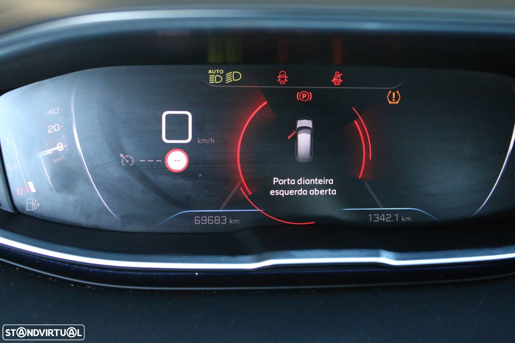 Peugeot 5008 1.2 PureTech Allure - 23