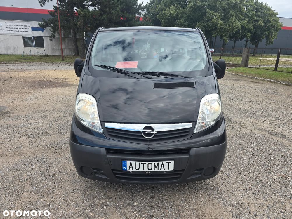 Opel Vivaro - 9