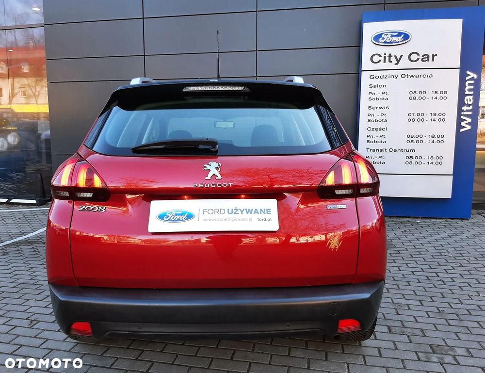 Peugeot 2008 1.2 Pure Tech Active S&S - 32