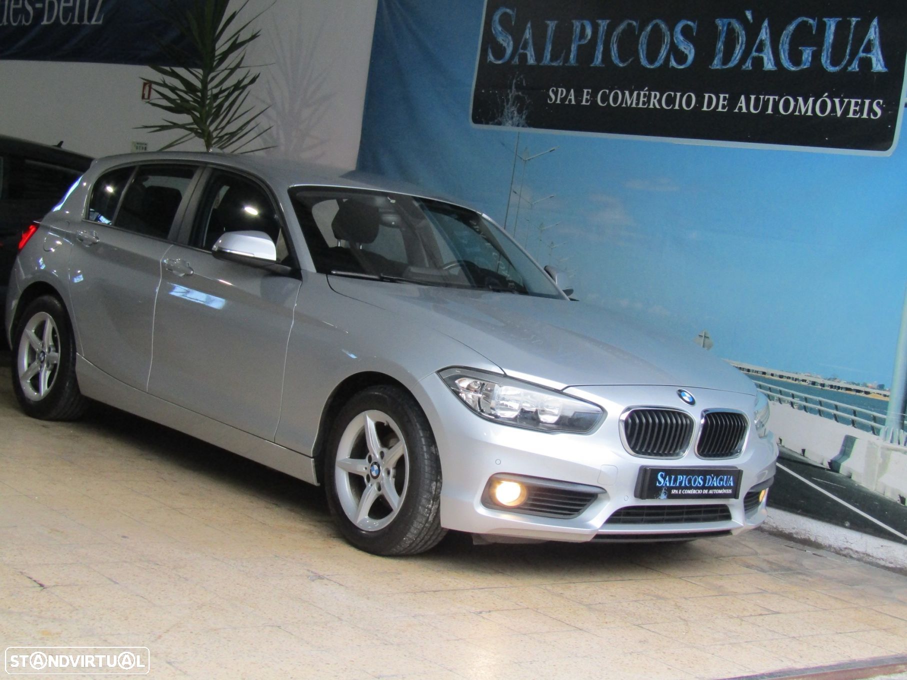 BMW 116 i Advantage - 1