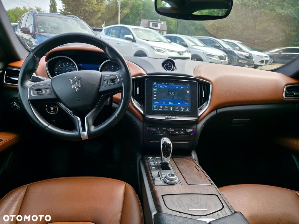 Maserati Ghibli - 5