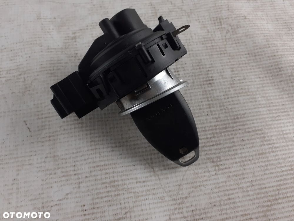 S40 II V50 C30 C70 stacyjka z kluczykiem - 2