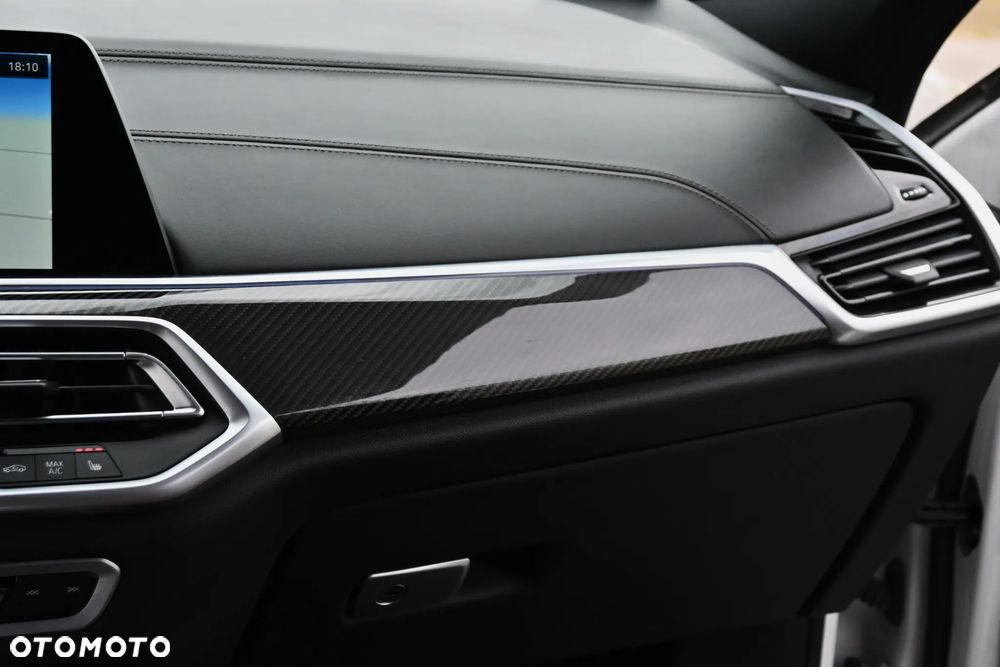 BMW X6M - 33