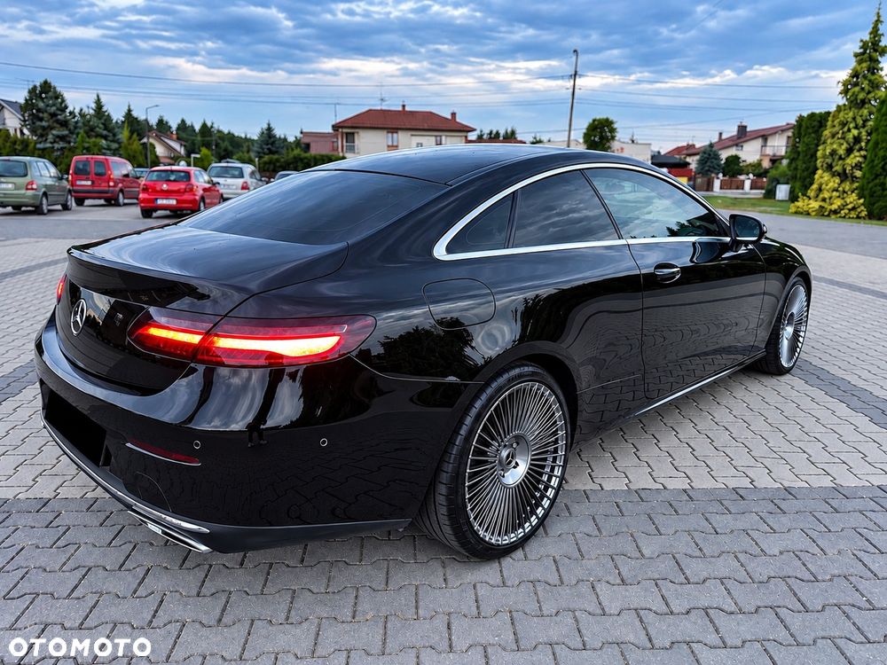 Mercedes-Benz Klasa E 220 d Avantgarde - 4