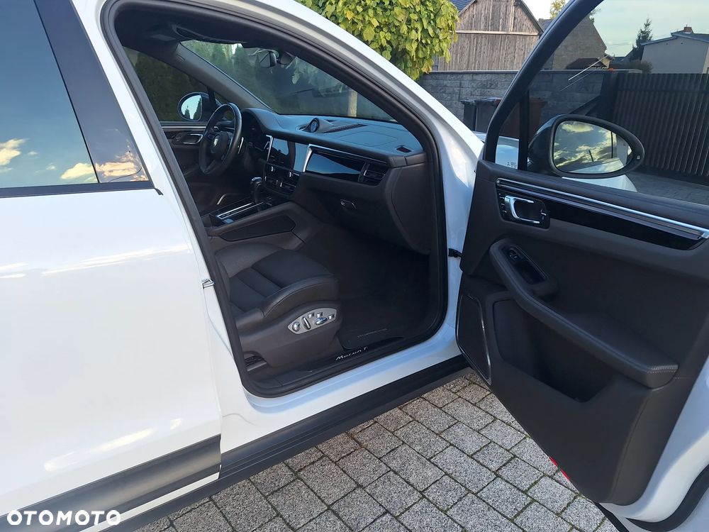 Porsche Macan - 17