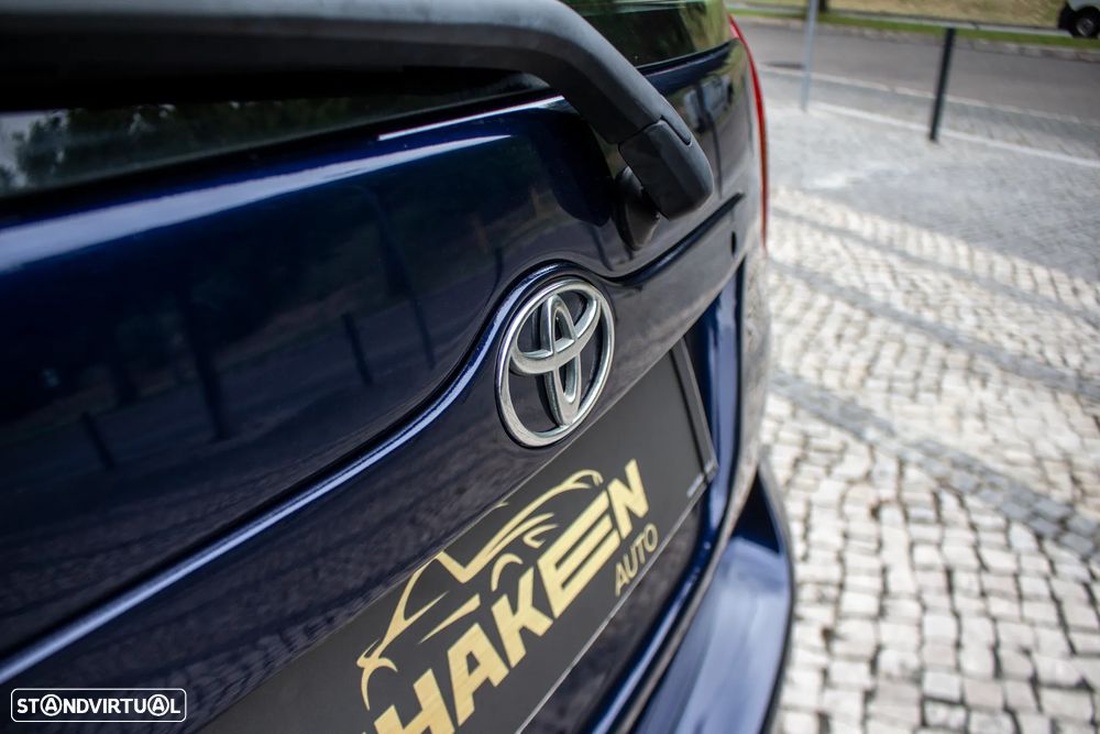 Toyota Corolla Verso 2.0 D-4D - 12