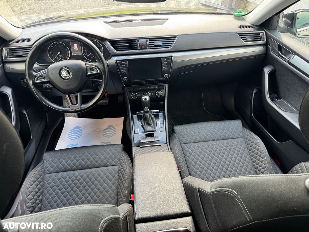 Skoda Superb 2.0 TDI DSG Style - 9