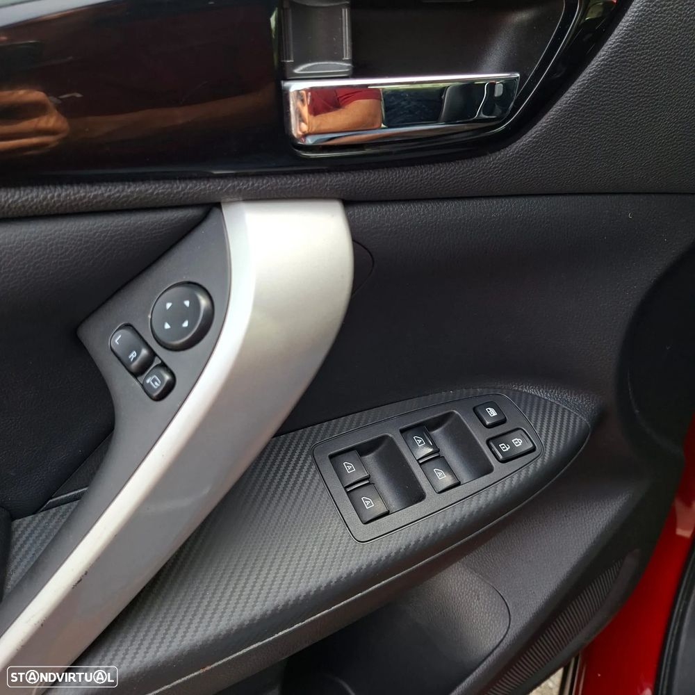 Mitsubishi Eclipse Cross 2.4 PHEV eMotion - 26