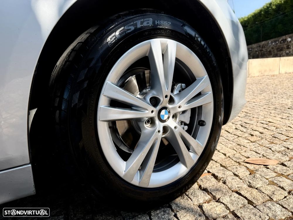BMW 218 Active Tourer d Line Sport - 20