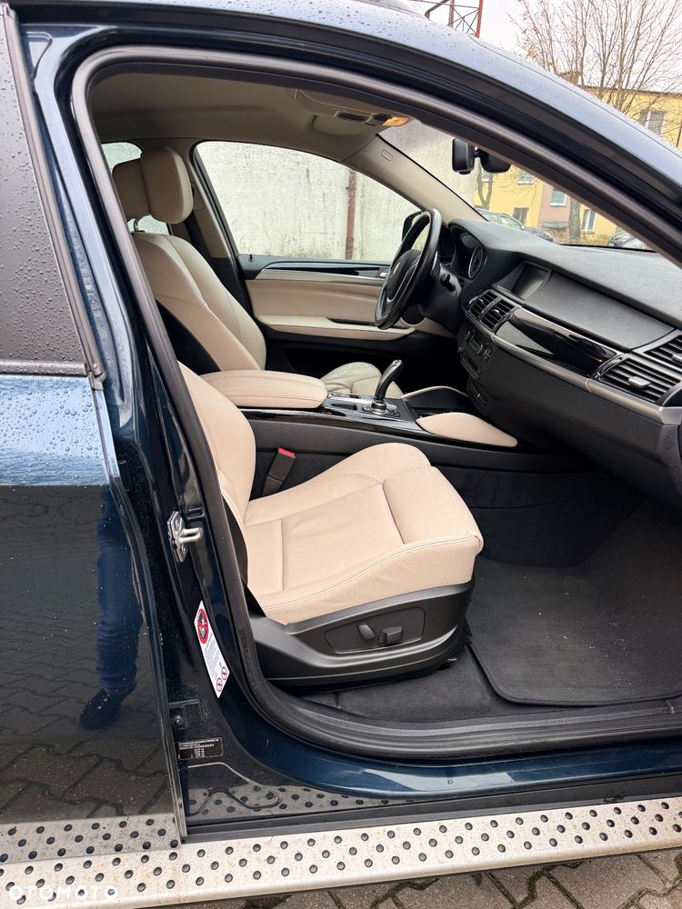 BMW X6 - 12