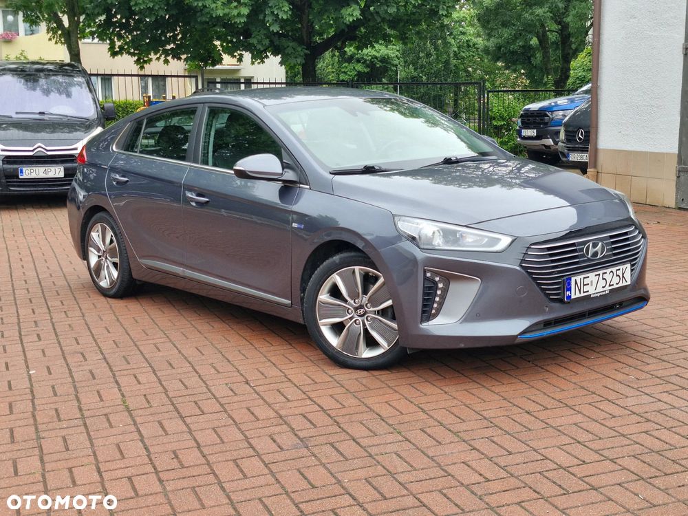 Hyundai IONIQ Hybrid Business - 4