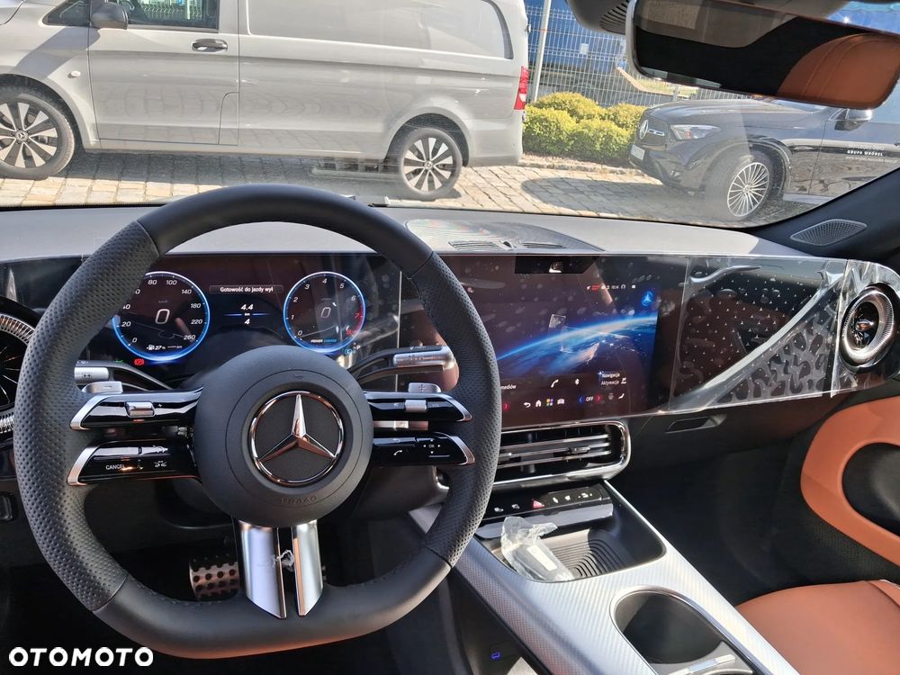 Mercedes-Benz CLA 200 mHEV 8G-DCT - 10