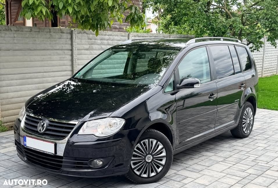 Volkswagen Touran 1.4 TSI United - 1