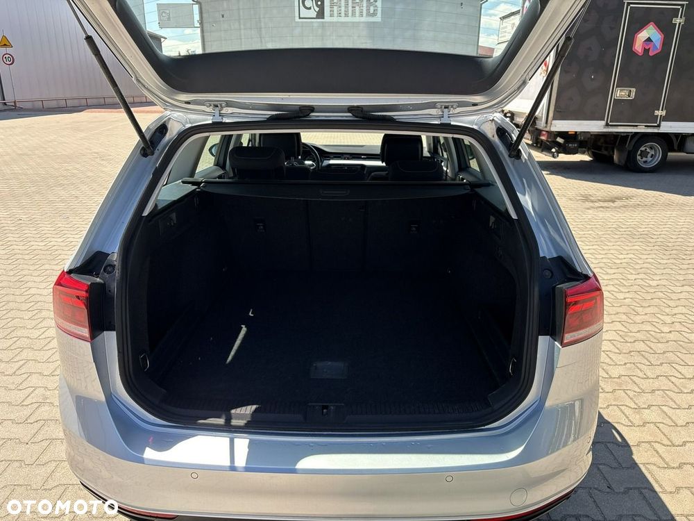 Volkswagen Passat 1.5 TSI EVO Business DSG - 22
