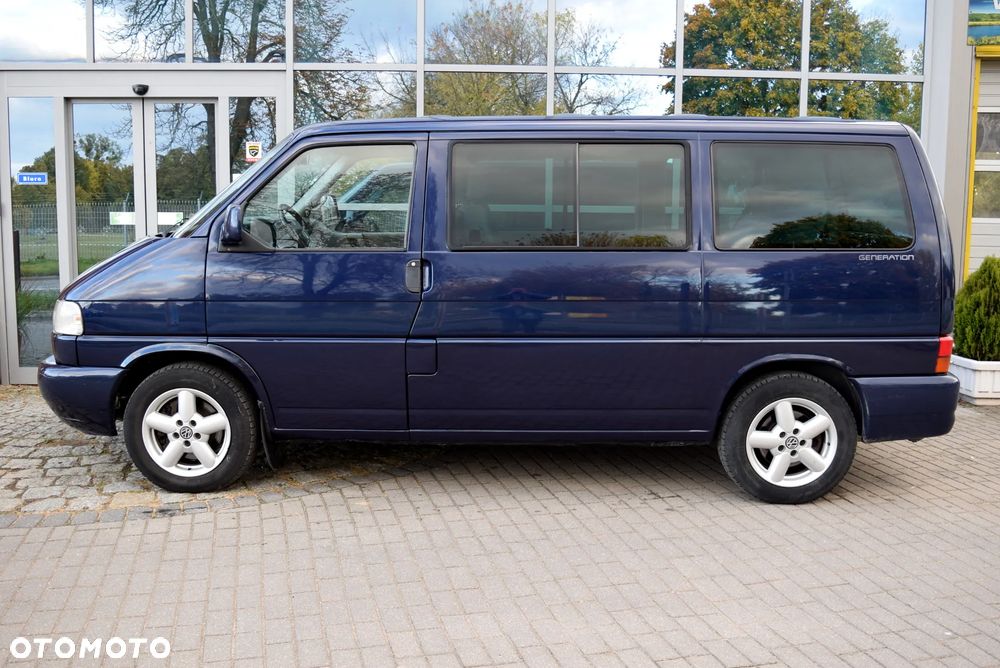 Volkswagen Multivan Standard - 16