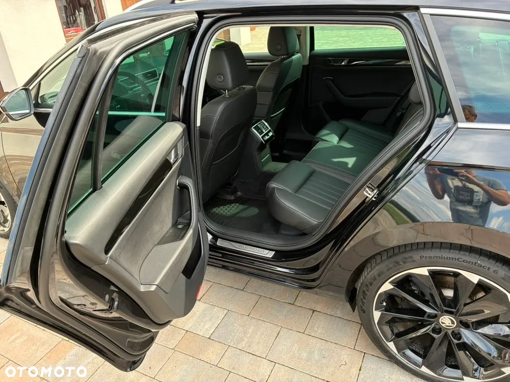 Skoda Superb 2.0 TSI L&K DSG - 18