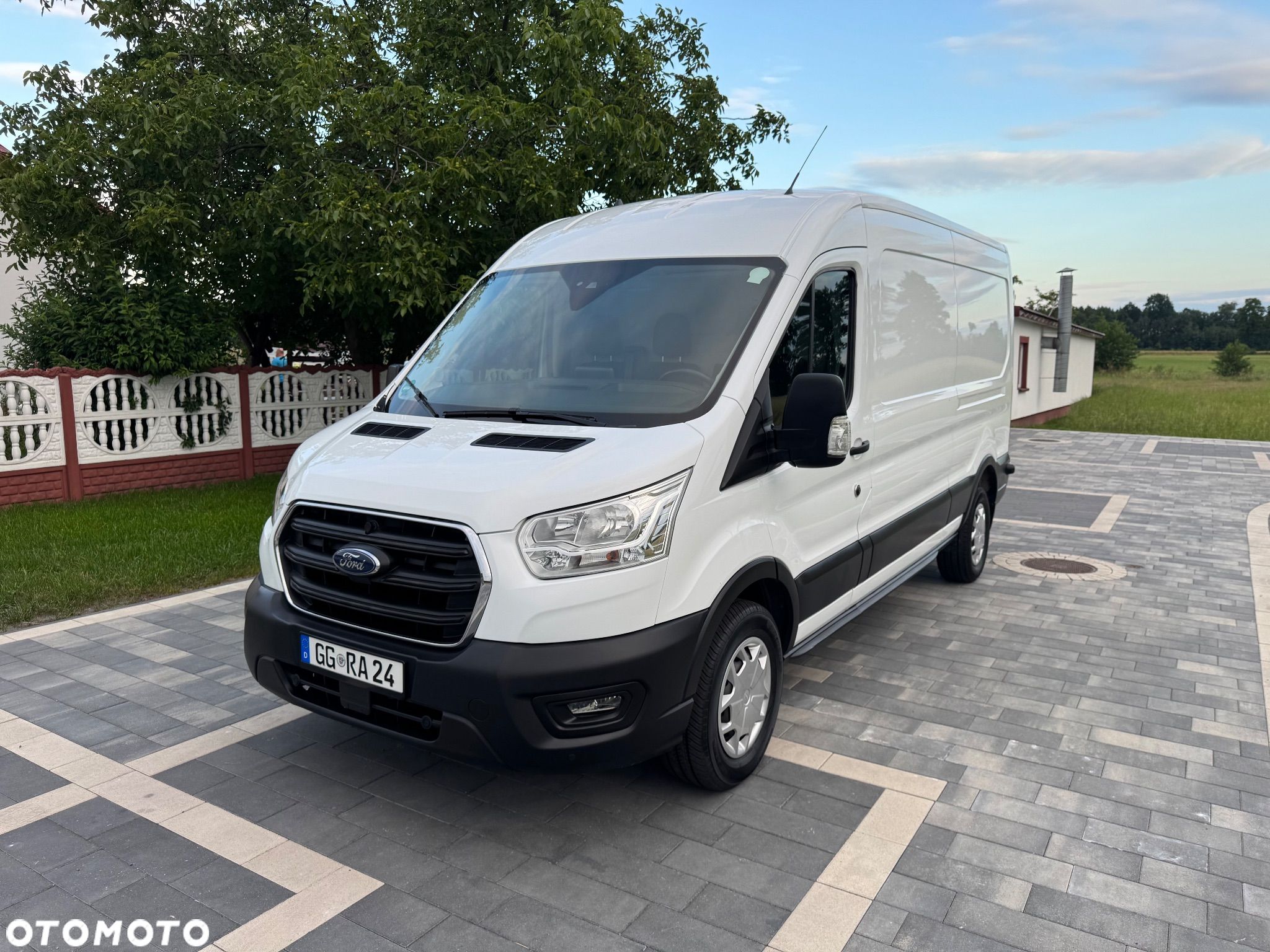 Ford Transit - 1