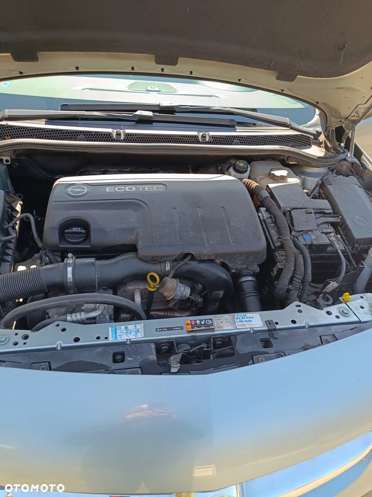 Opel Astra 1.7 CDTI Essentia - 30