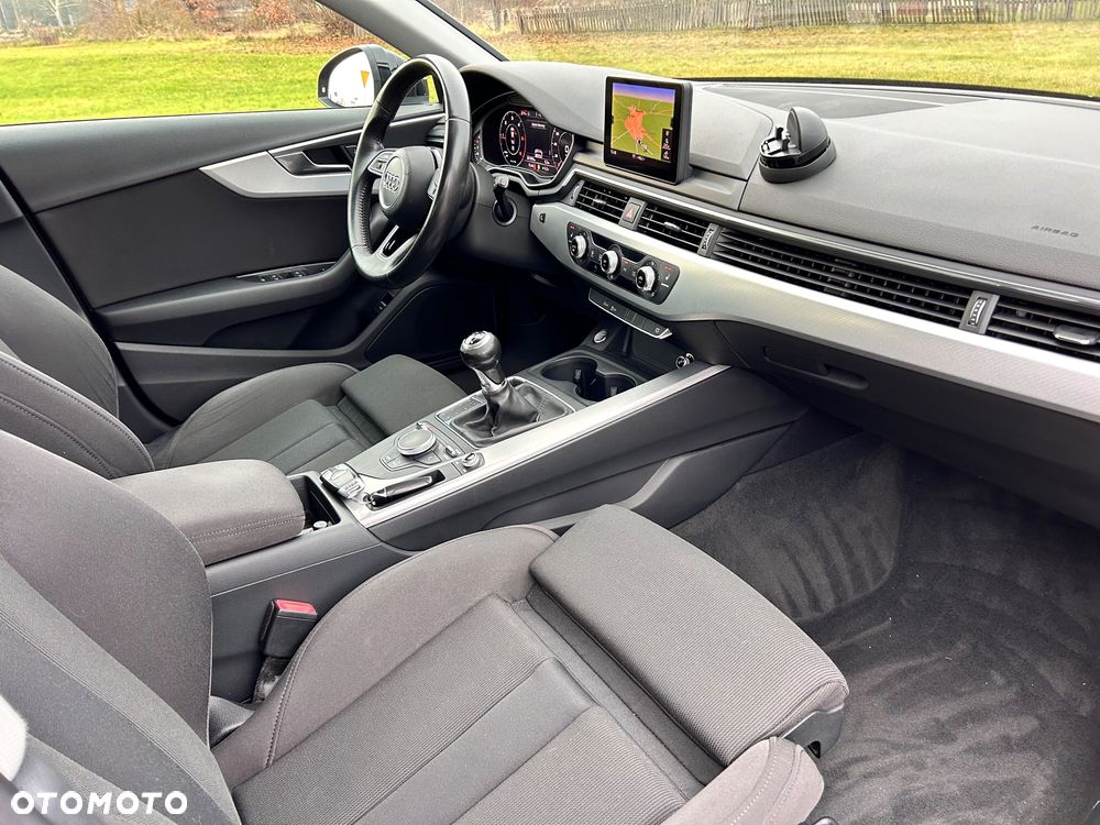 Audi A4 Avant 2.0 TDI DPF Ambition - 25