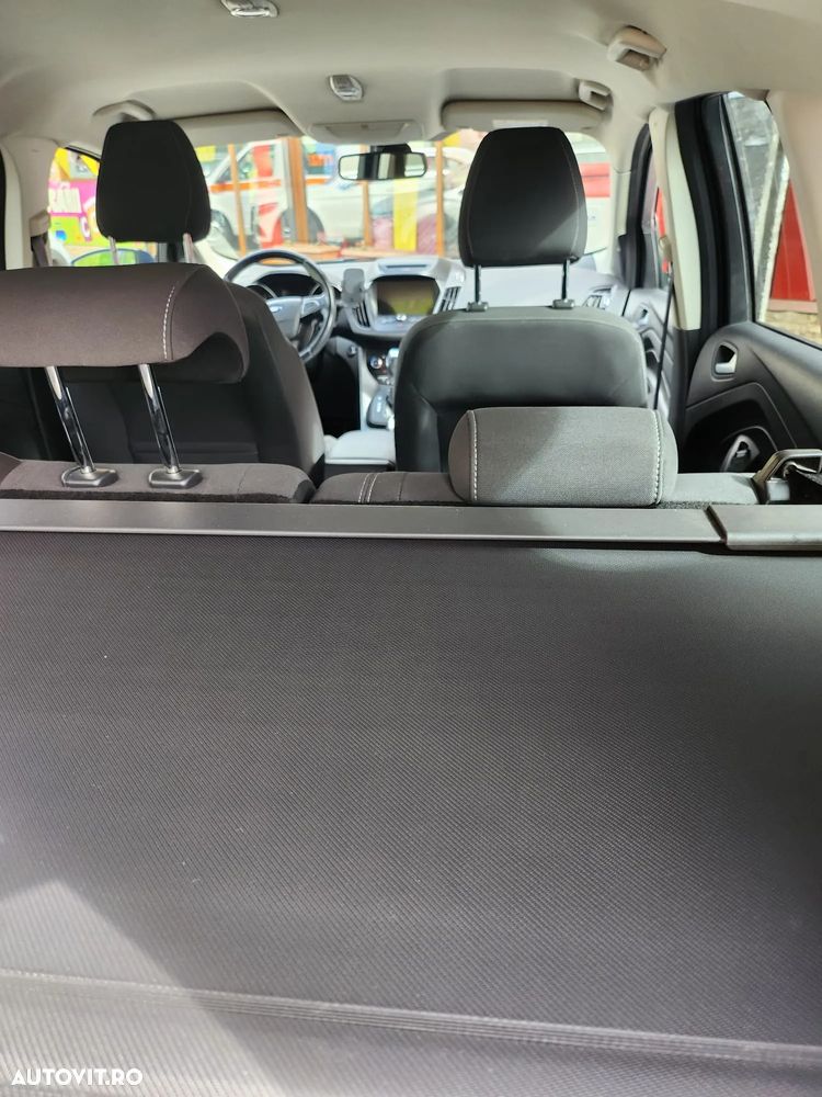 Ford Kuga - 3