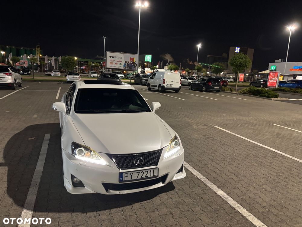Lexus IS 220 D F Sport - 4