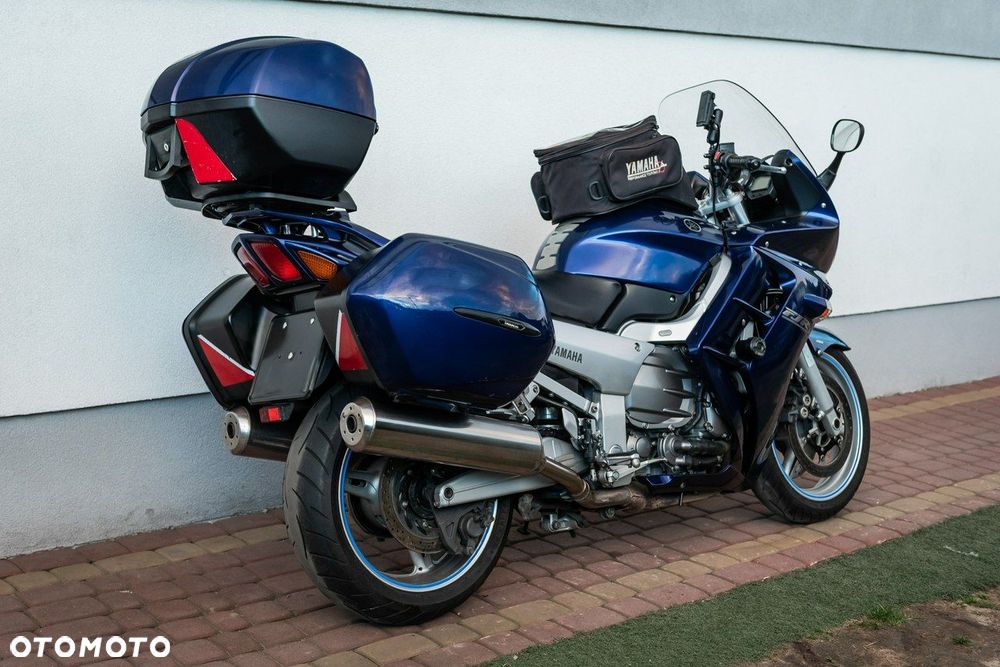 Yamaha FJR - 4