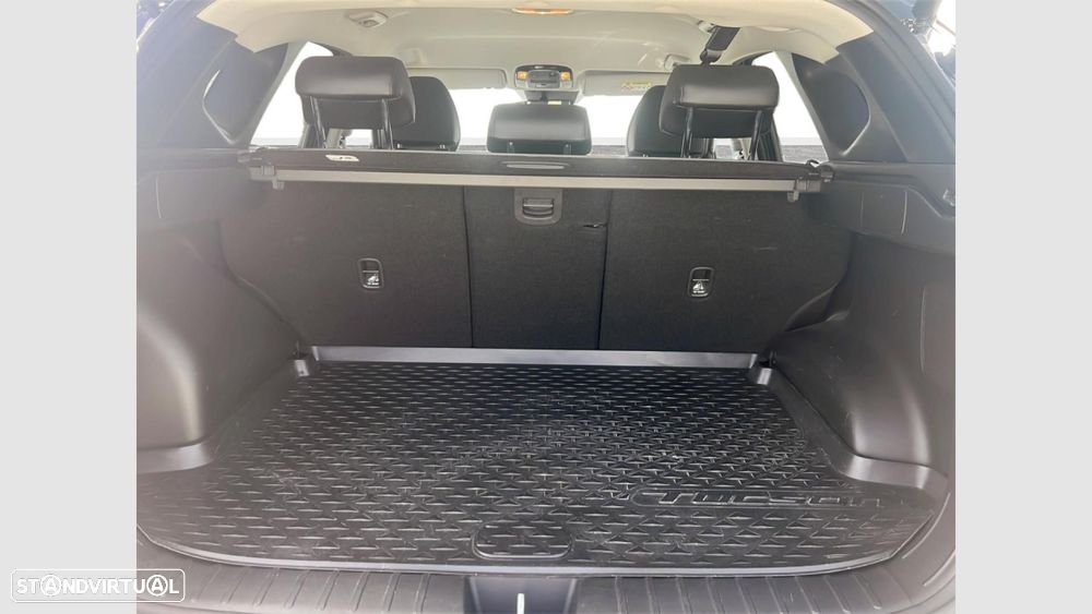 Hyundai Tucson 1.6 T-GDI PHEV Vanguard — fotografia 16