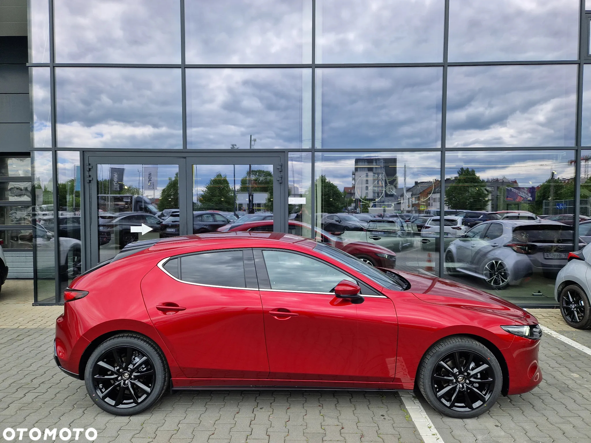 Mazda 3 - 8