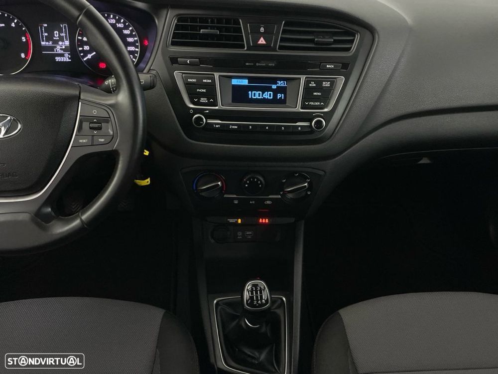 Hyundai i20 1.1 CRDi Access - 15