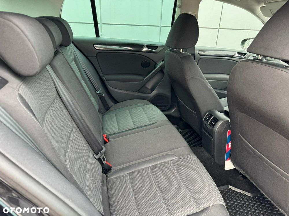 Volkswagen Golf 1.6 Comfortline - 18