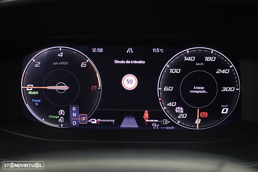 Cupra Leon ST 1.4 e-Hybrid MID DSG - 16