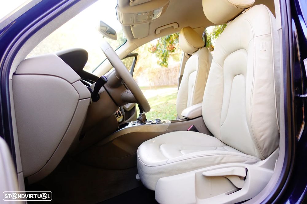 Audi A4 2.0 TDI S-line - 32