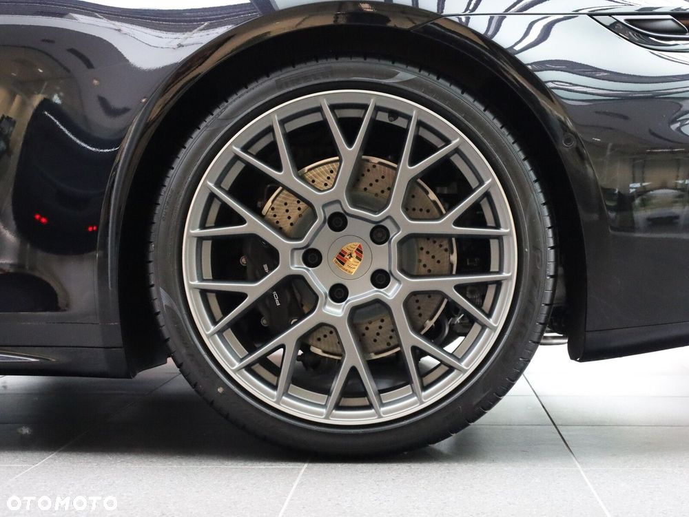Porsche 911 - 12