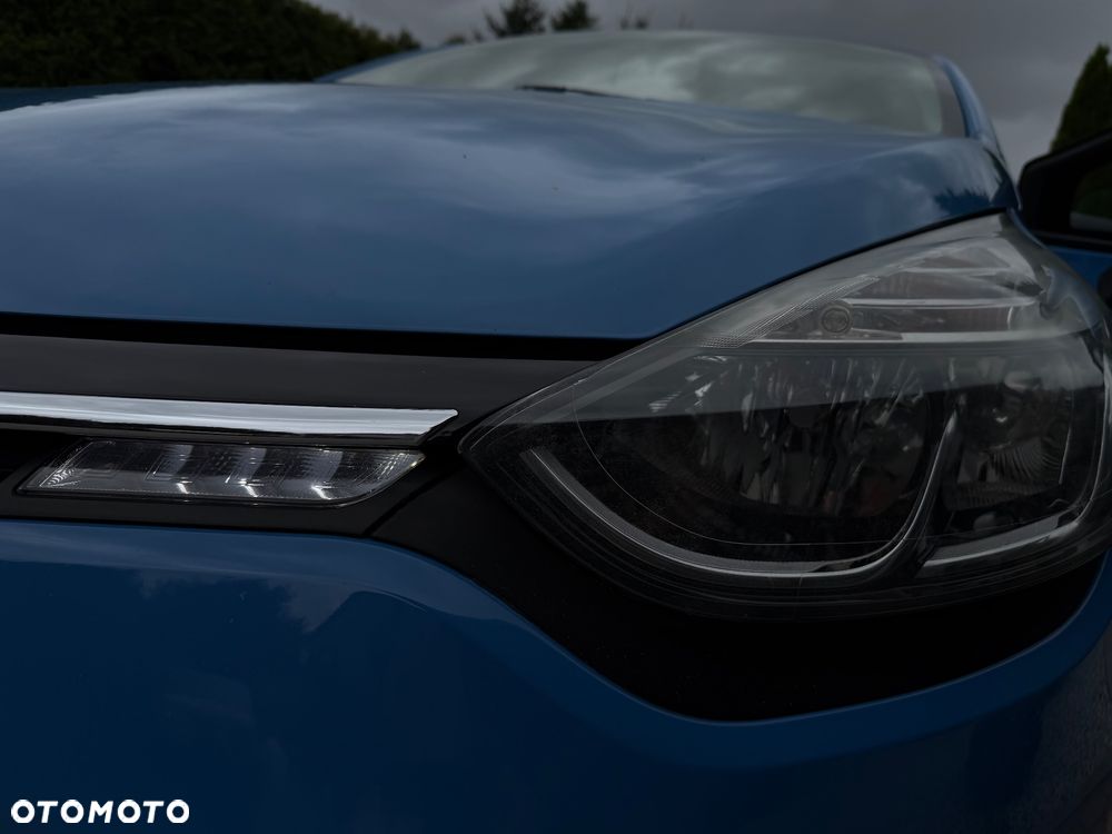 Renault Clio (Energy) TCe 90 Start & Stop INTENS - 21