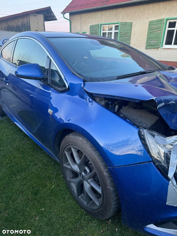 Opel Astra OPC - 5