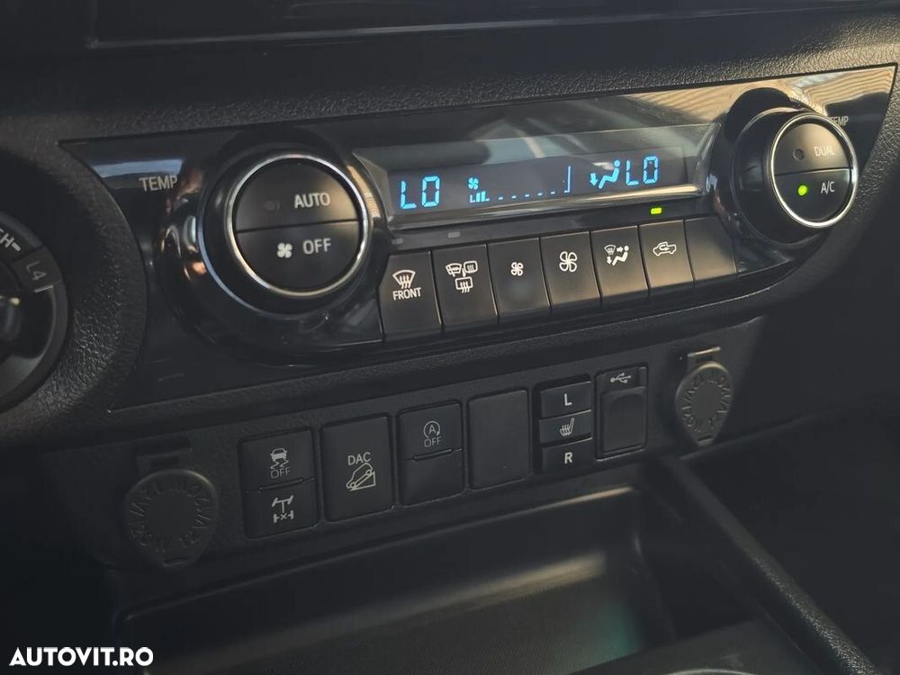 Toyota Hilux 2.4D 150CP 4x4 Double Cab AT Executive - 16